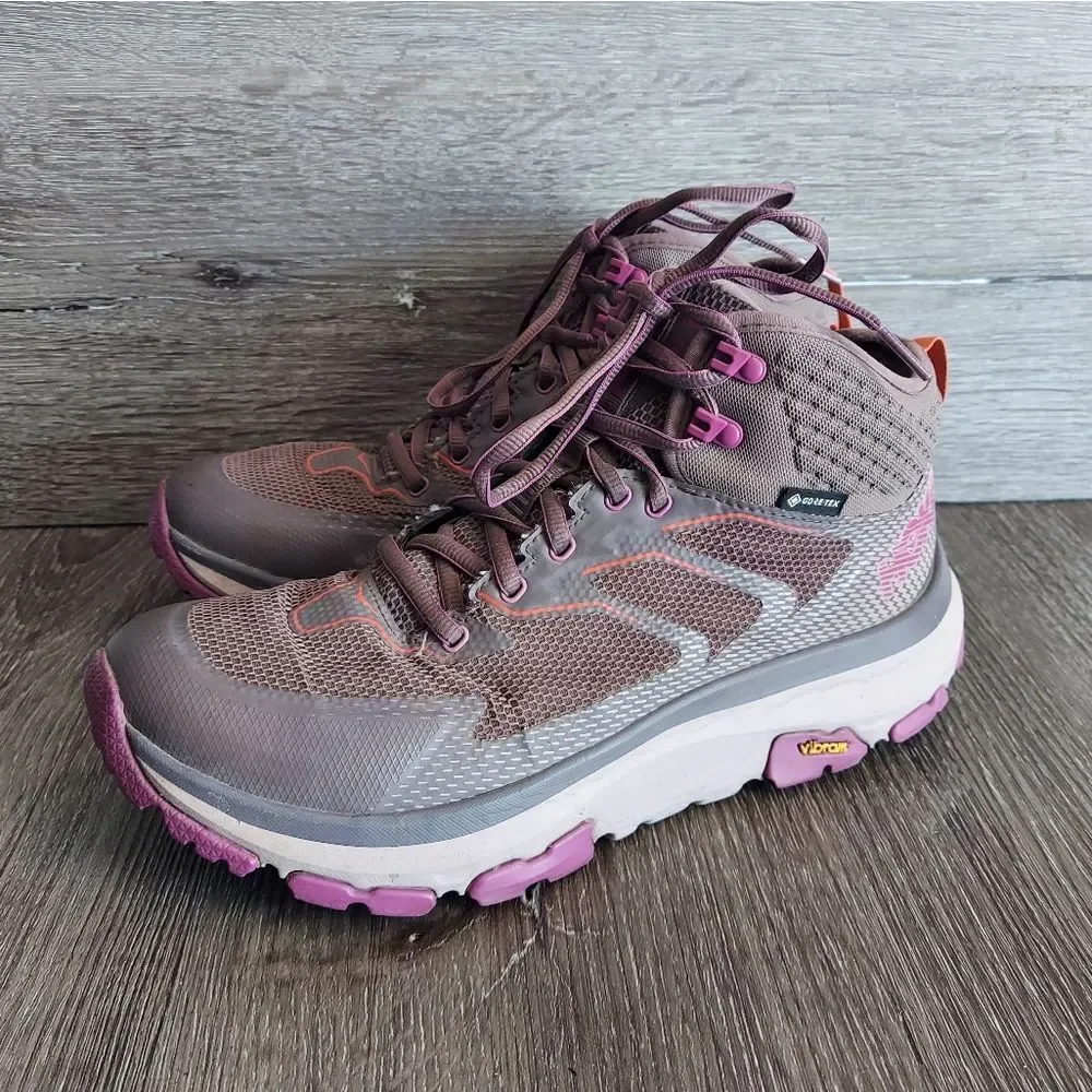 Hoka One One gore tex